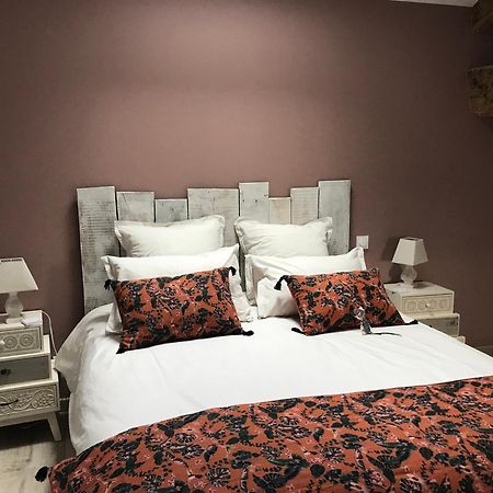 Logis De Pierre Levee Bed & Breakfast Bessines Dış mekan fotoğraf